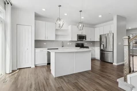 1673 Carlstedt Drive Batavia IL 60510