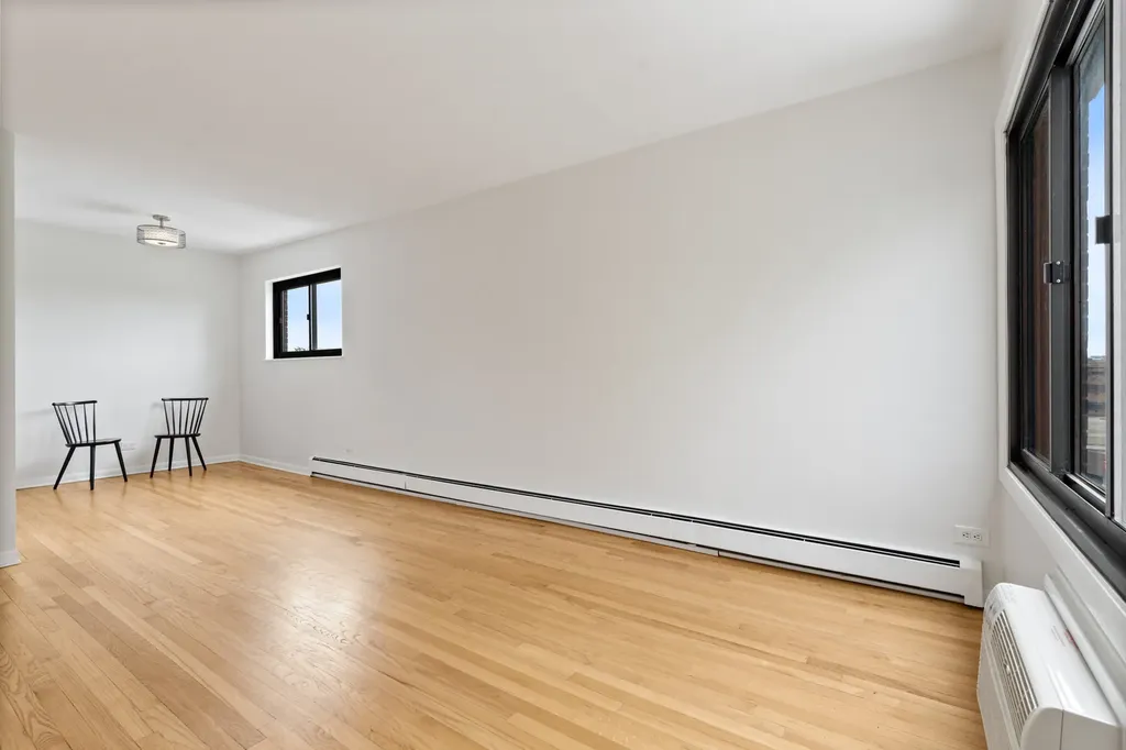 455 West Saint James Place Chicago IL 60614