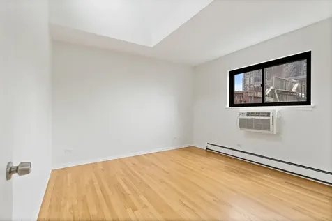 455 West Saint James Place Chicago IL 60614