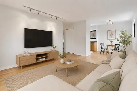 455 West Saint James Place Chicago IL 60614