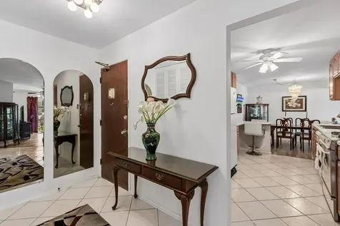 8924 Kenneth Drive Des Plaines IL 60016