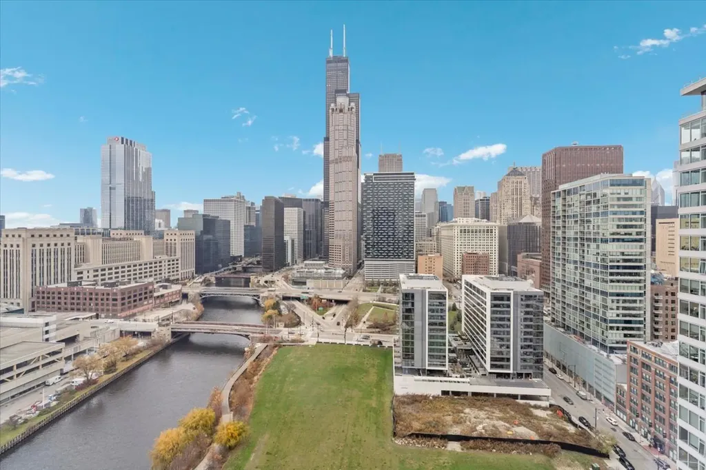 234 West Polk Street Chicago IL 60607