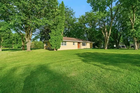 201 North Vermillion Street Troy Grove IL 61372