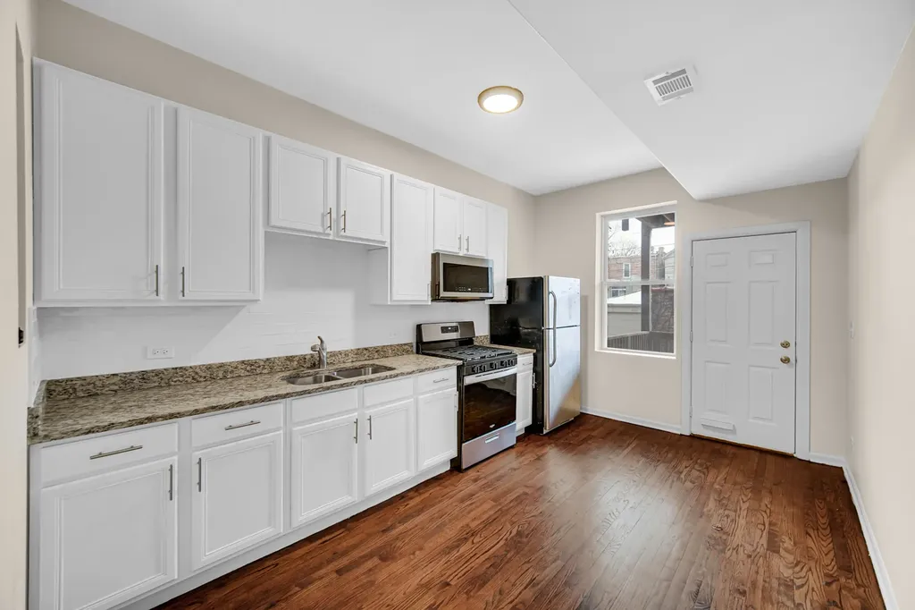 6520 South Ellis Avenue Chicago IL 60637