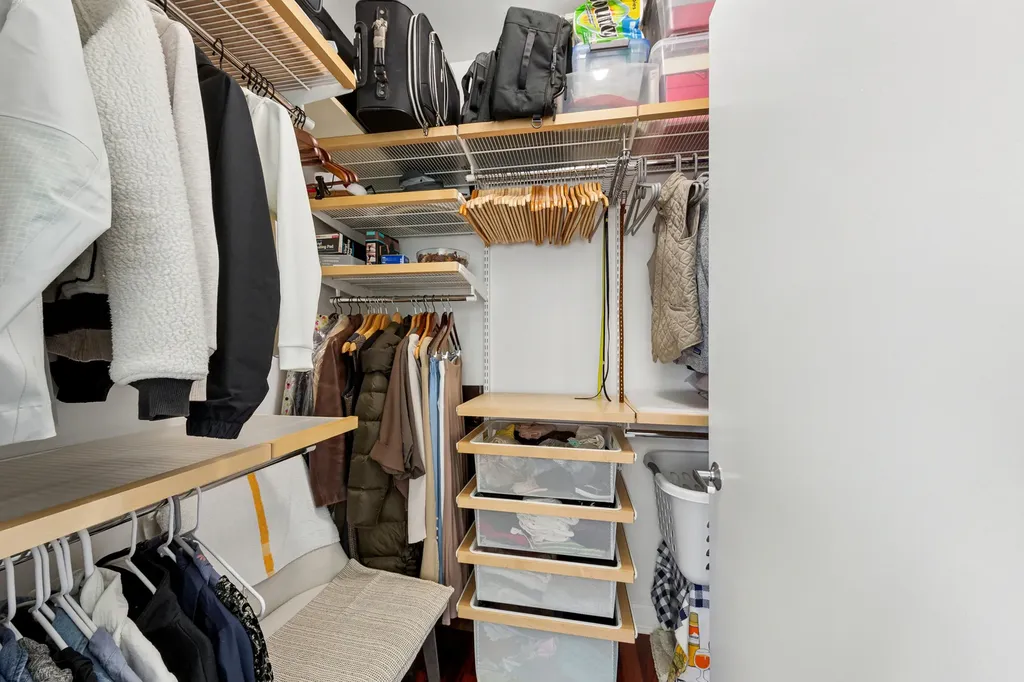 201 North Westshore Drive Chicago IL 60601