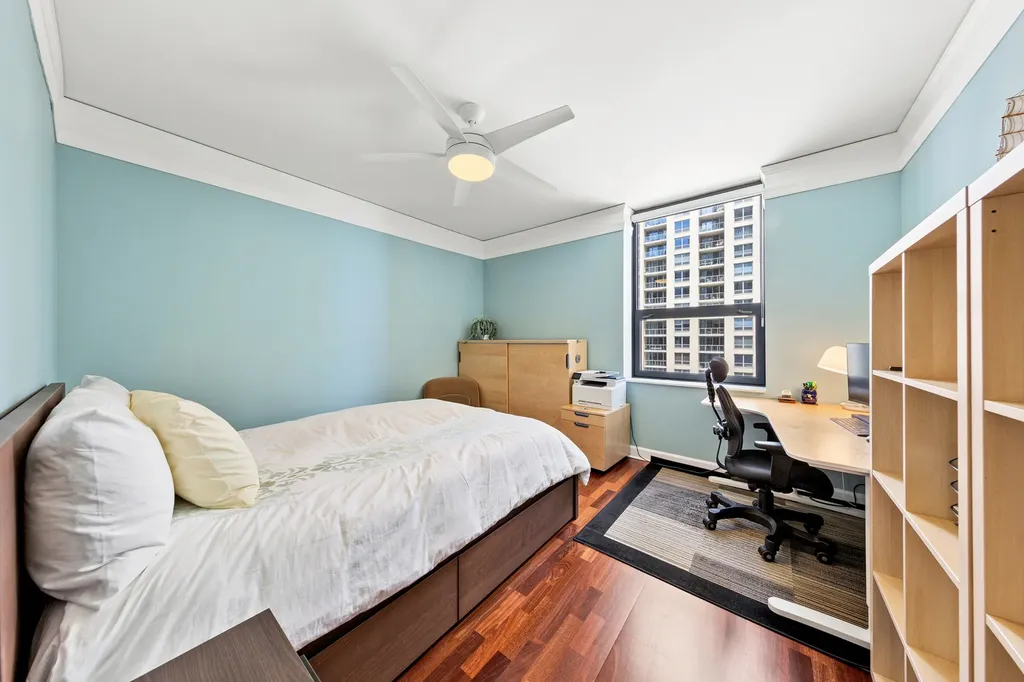 201 North Westshore Drive Chicago IL 60601