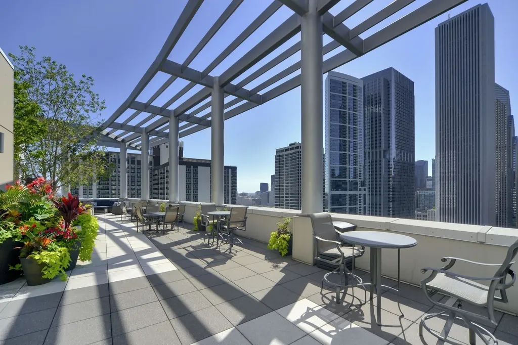 201 North Westshore Drive Chicago IL 60601