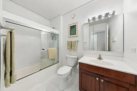 201 North Westshore Drive Chicago IL 60601
