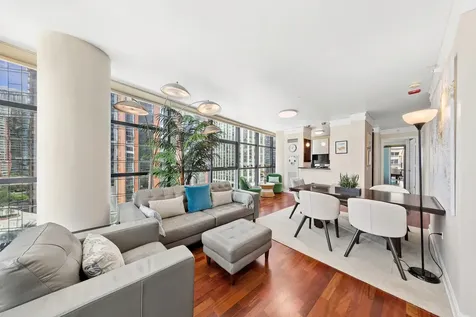 201 North Westshore Drive Chicago IL 60601