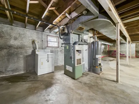 5208 South Long Avenue Chicago IL 60638