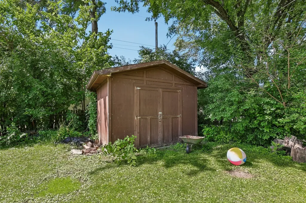 523 Maplewood Drive Antioch IL 60002