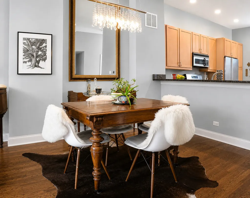 849 North May Street Chicago IL 60642