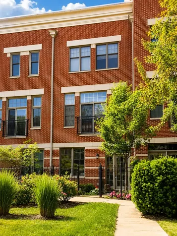 849 North May Street Chicago IL 60642