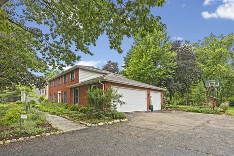 4N802 Chaffield Drive Campton Hills IL 60175