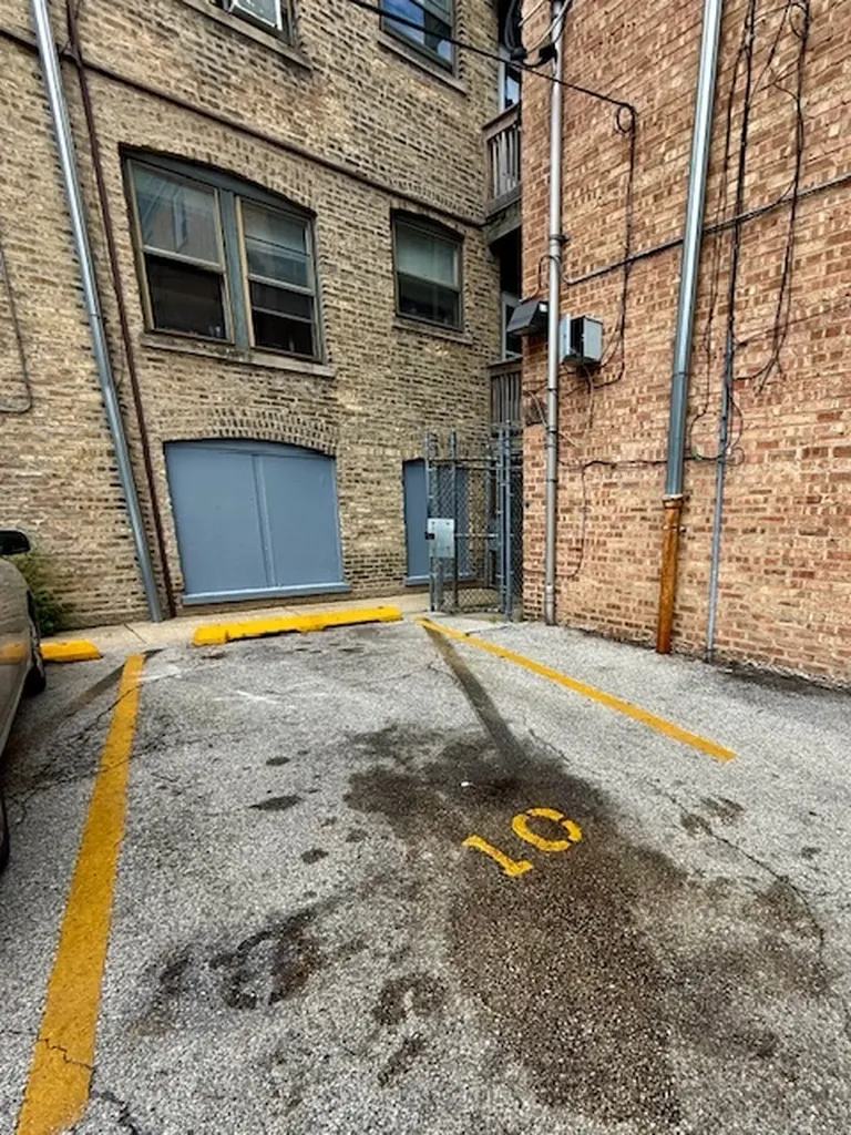 1517 West Lunt Avenue Chicago IL 60626