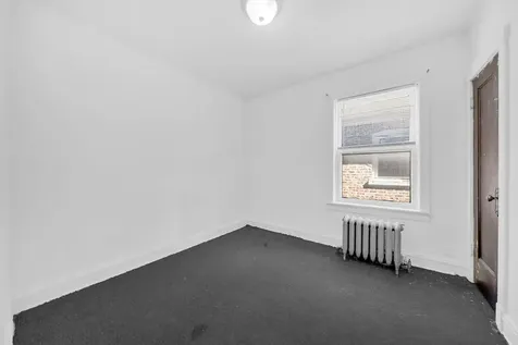 5759 South Campbell Avenue Chicago IL 60629