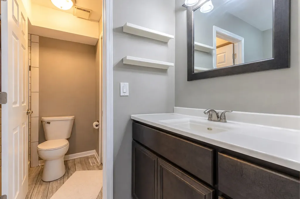 793 Santa Fe Court Carol Stream IL 60188