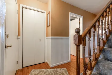 793 Santa Fe Court Carol Stream IL 60188
