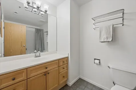 3151 North Lincoln Avenue Chicago IL 60657