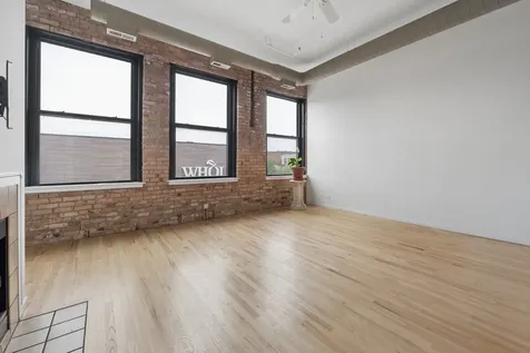 3151 North Lincoln Avenue Chicago IL 60657