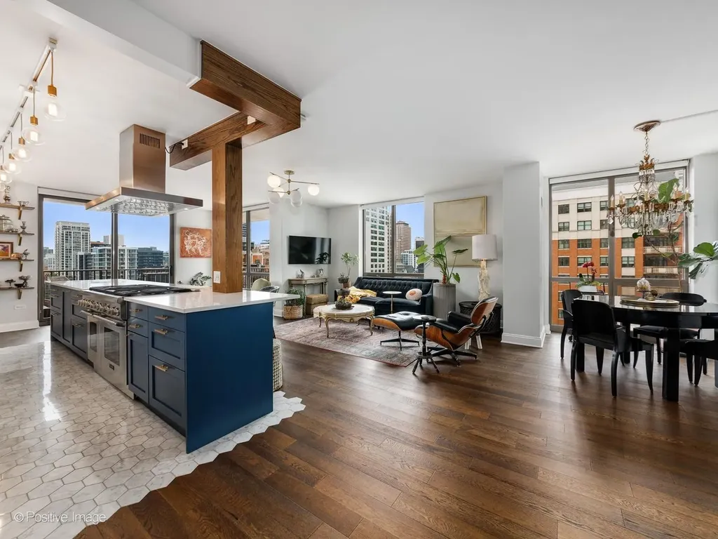 635 North Dearborn Street Chicago IL 60654