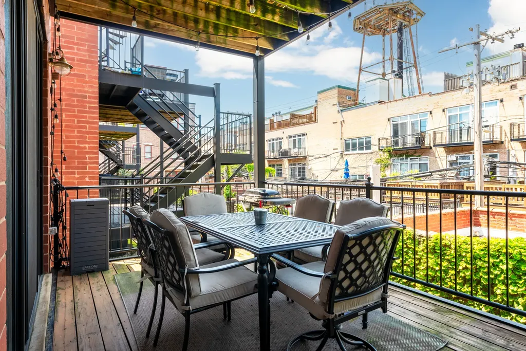 2310 West Wabansia Avenue Chicago IL 60647