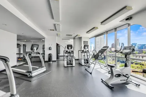 510 West Erie Street Chicago IL 60654