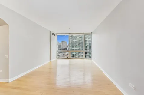 510 West Erie Street Chicago IL 60654