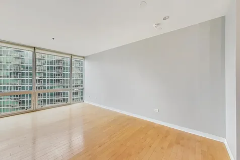510 West Erie Street Chicago IL 60654