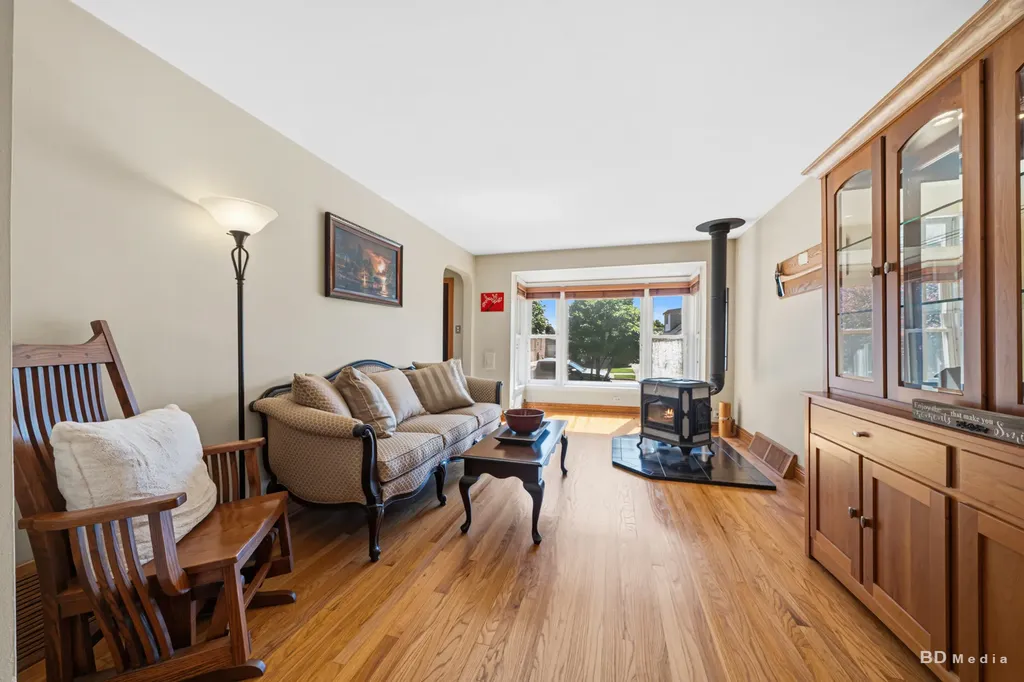 11020 South Lawndale Avenue Chicago IL 60655