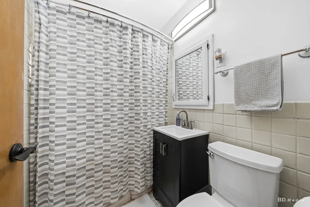 11020 South Lawndale Avenue Chicago IL 60655