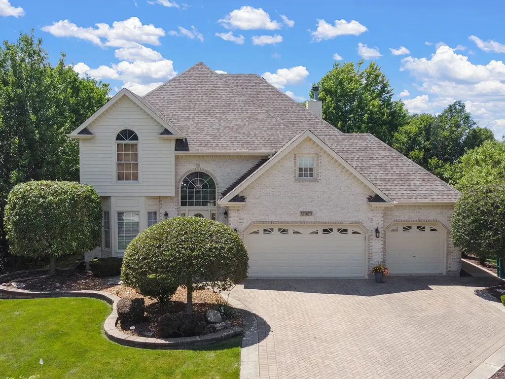 13050 Silver Fox Drive Lemont IL 60439