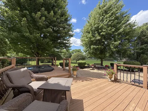 13050 Silver Fox Drive Lemont IL 60439