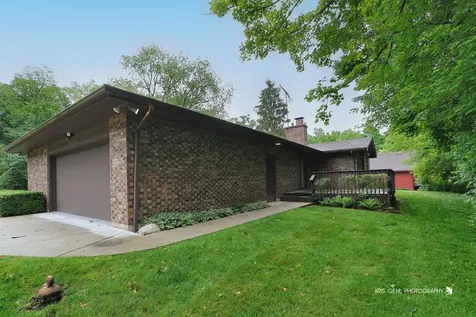 10639 West Circle Drive Beach Park IL 60099