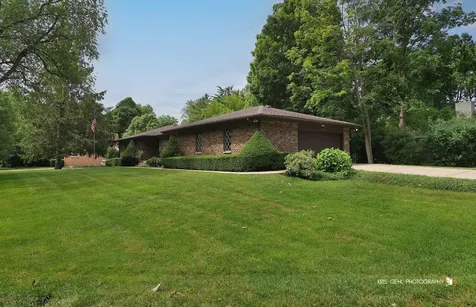 10639 West Circle Drive Beach Park IL 60099