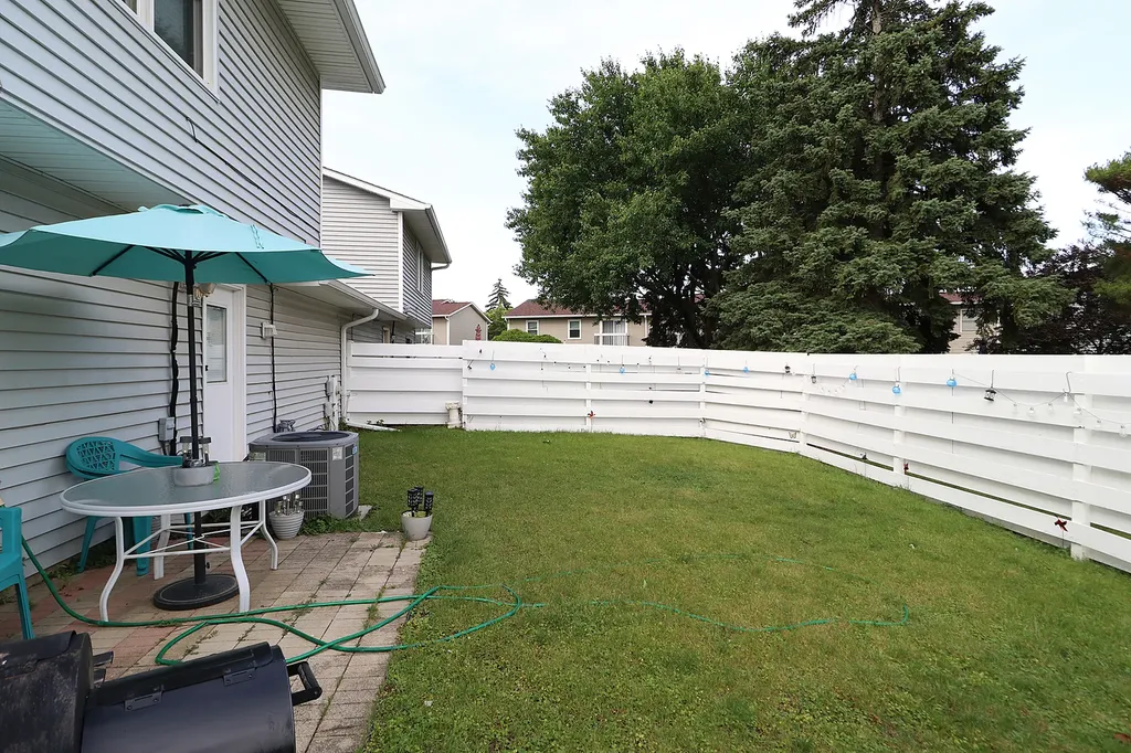 440 Wright Court Bolingbrook IL 60440