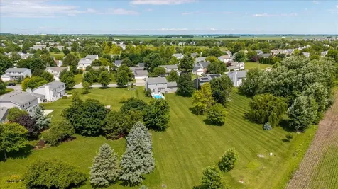 1914 Berkshire Gardens Cc Lane Normal IL 61761