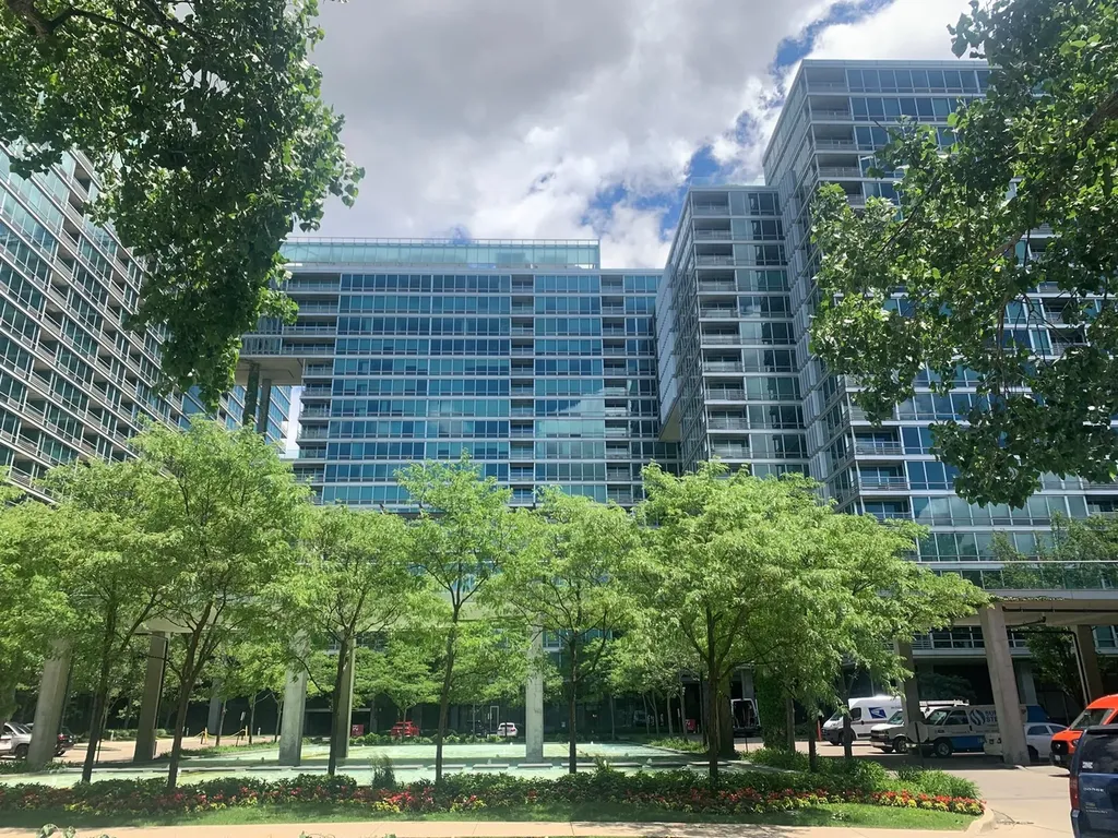 9655 Woods Drive Skokie IL 60077