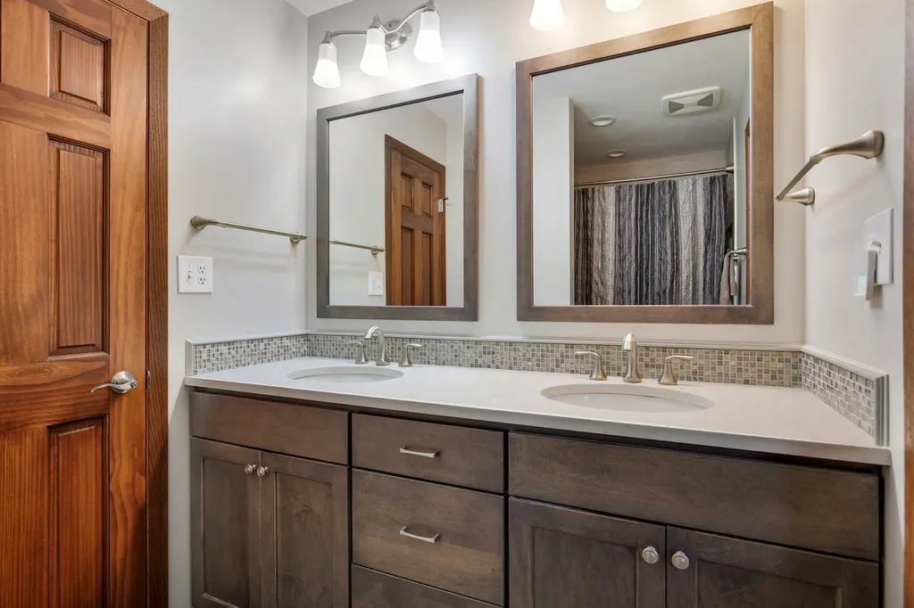 11002 Janice Drive Huntley IL 60142