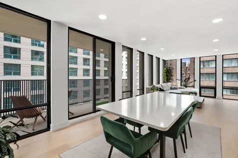 200 East Delaware Place Chicago IL 60611