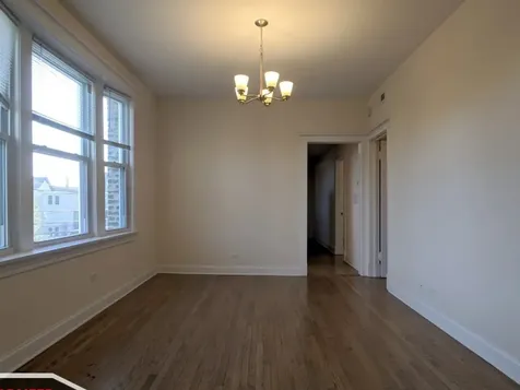 2814 North Troy Street Chicago IL 60618