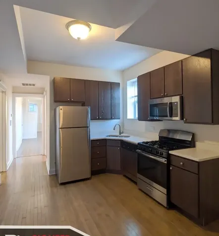 2814 North Troy Street Chicago IL 60618