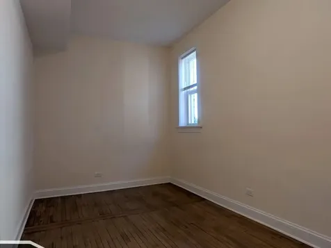 2814 North Troy Street Chicago IL 60618