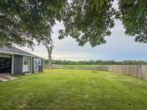 5155 Lake Road Mattoon IL 61938