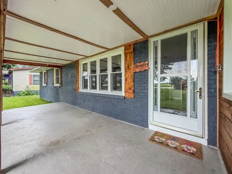 5155 Lake Road Mattoon IL 61938