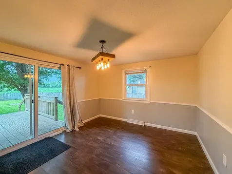 5155 Lake Road Mattoon IL 61938
