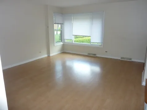 4941 Carol Street Skokie IL 60077