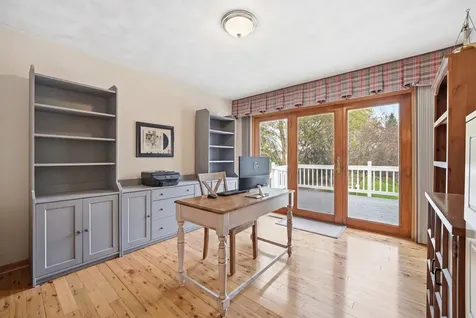 11497 Ridgecrest Drive Roscoe IL 61073
