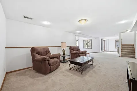 11497 Ridgecrest Drive Roscoe IL 61073