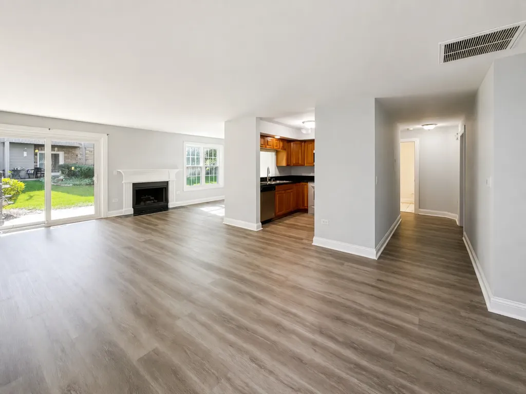 35 Foxcroft Road Naperville IL 60565